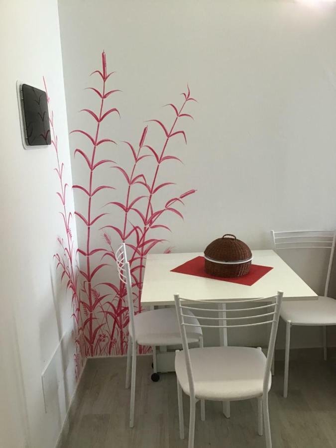 Appartamento Rubino - Lovely Little Flat 3 Minutes From Golf Club 5 Minutes From Lake Soiano Del Lago Extérieur photo